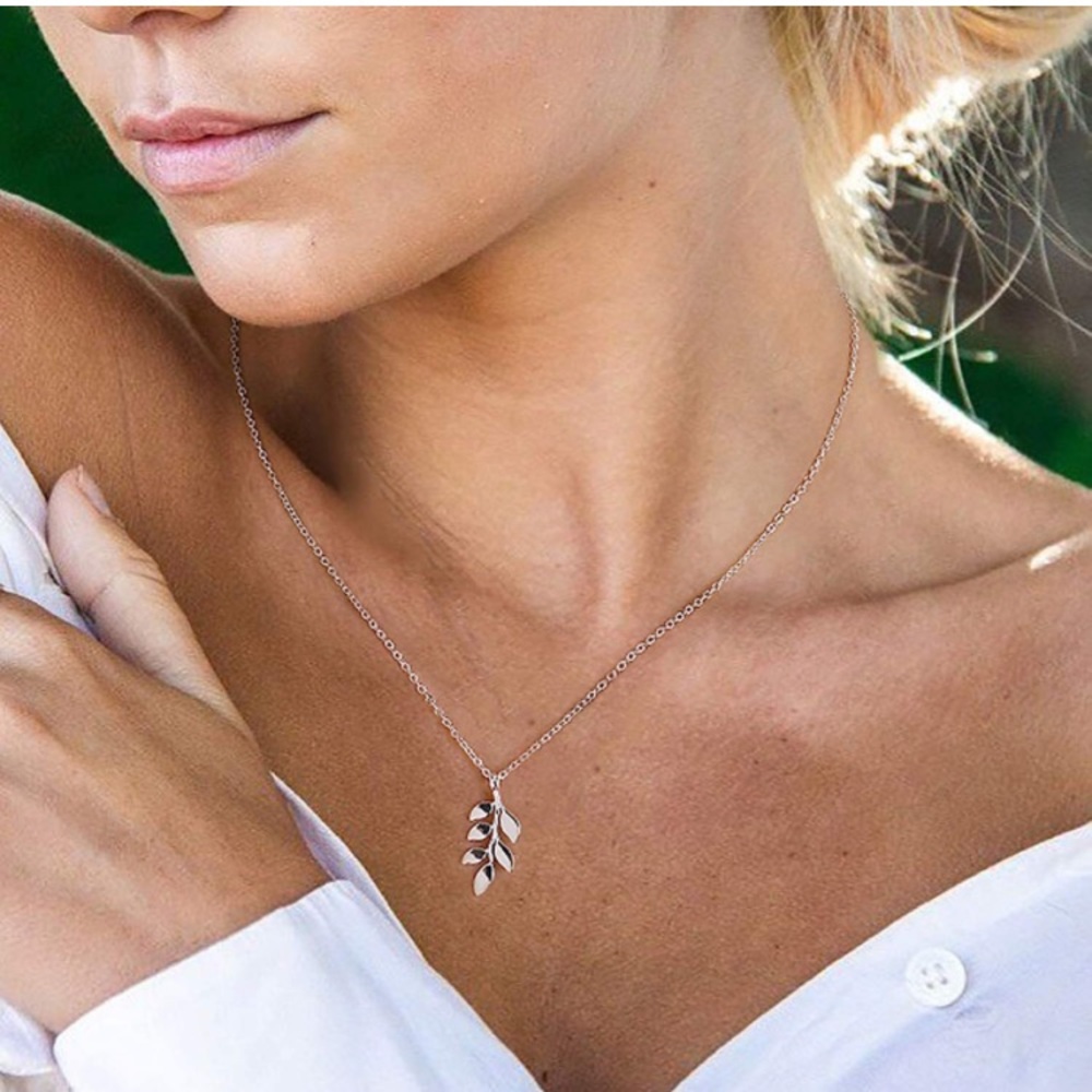 New Olive Leaf Silver Necklace
